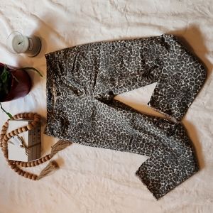 Charlie B animal print jeans sz 6